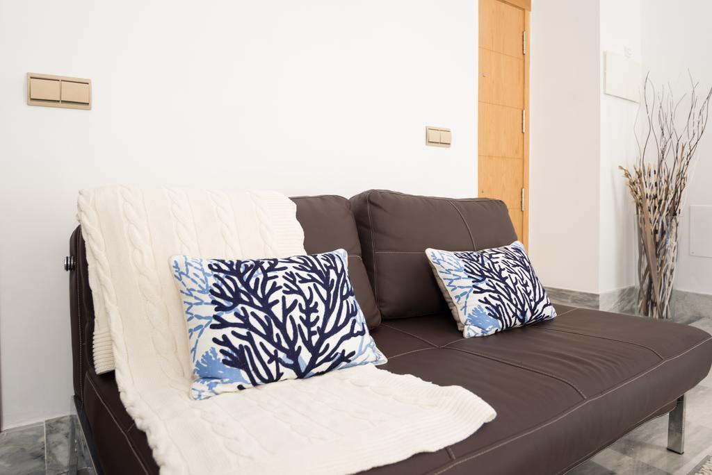 Plaza Picasso Apartment Malaga Exterior photo