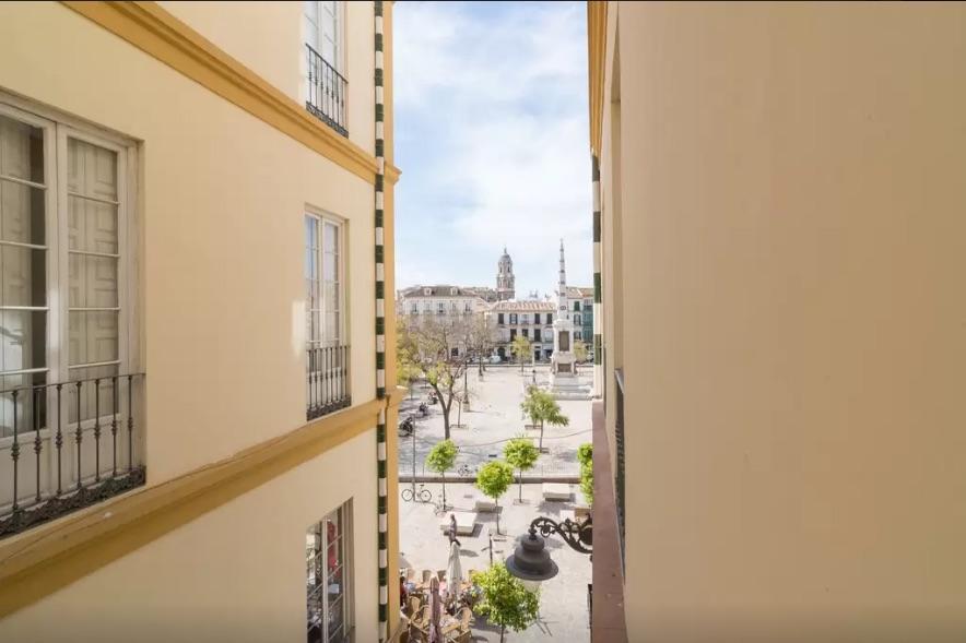 Plaza Picasso Apartment Malaga Exterior photo